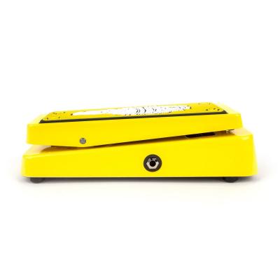 DUNLOP KH95Y KIRK HAMMETT CRY BABY WAH YELLOW SPARKLE EDITION